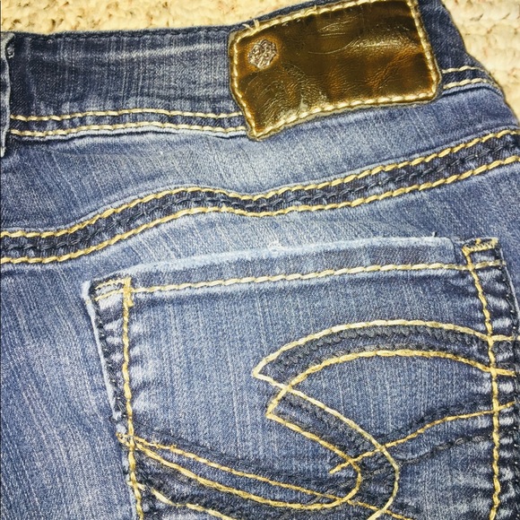 Silver women’s cropped Capri jeans - Picture 2 of 7